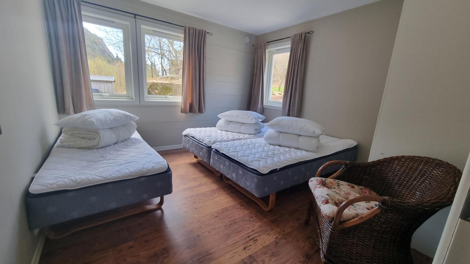 Hausvikstranda Lyngdal Habitación foto